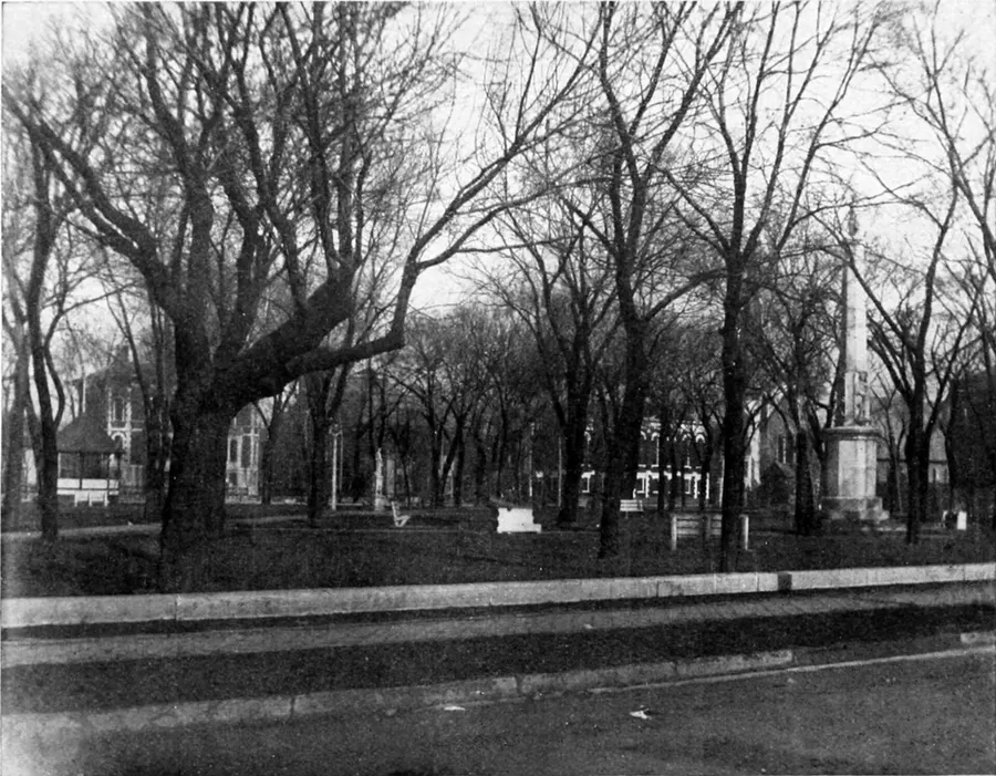 The public square at Ottawa, Illinois, where the first Lincoln-Douglas debate was held, in a photograph published in 1908