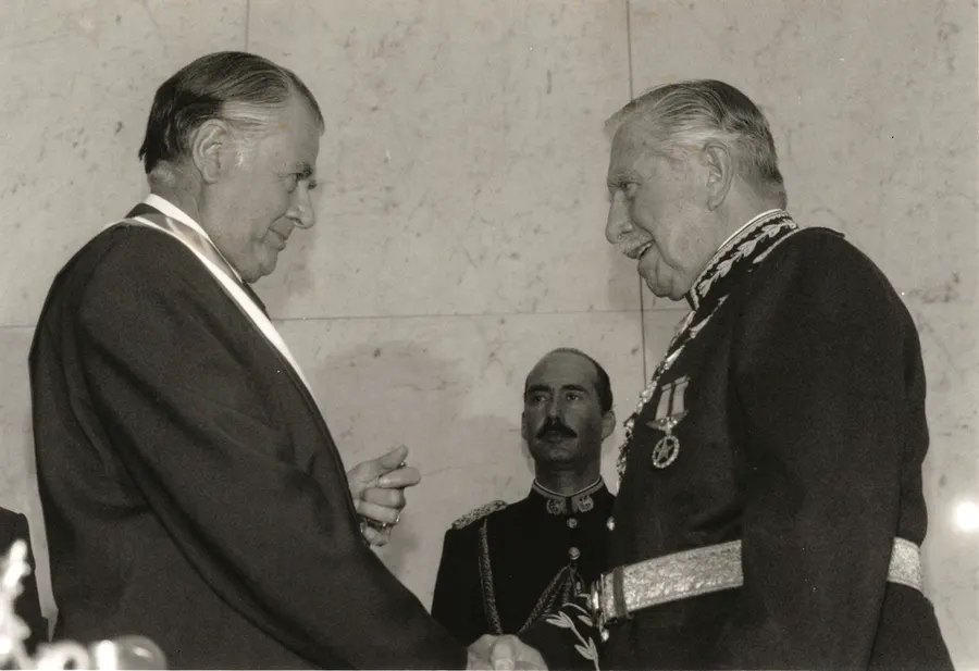 President Patricio Aylwin and General Augusto Pinochet at the handover of power, 1990.