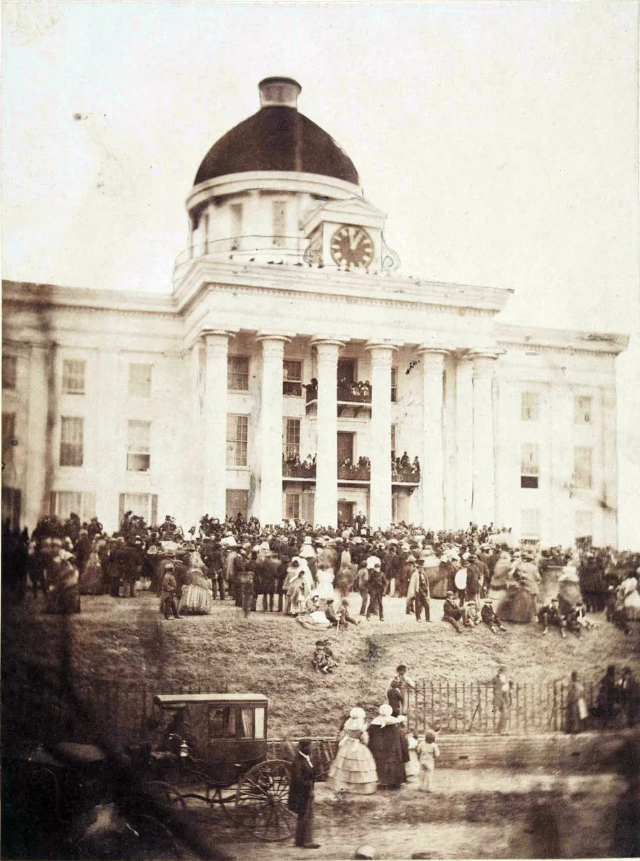 The crowd at the inauguration of Jefferson Davis in front of the state capitol at Montgomery, Alabama, on 18 February 1861.