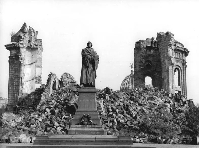 The ruin of the Frauenkirche with the restored statue of Martin Luther, Dresden, November 1958.