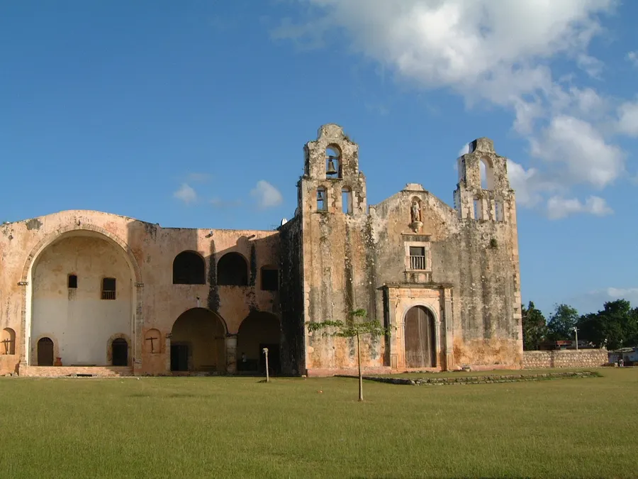 The old Franciscan church and convent at Maní in Yucatán, Mexico