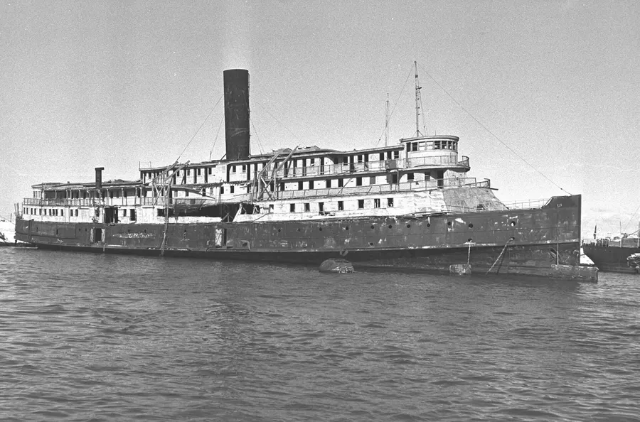 The Exodus 1947 in the port of Haifa, photographed by Fritz Cohen