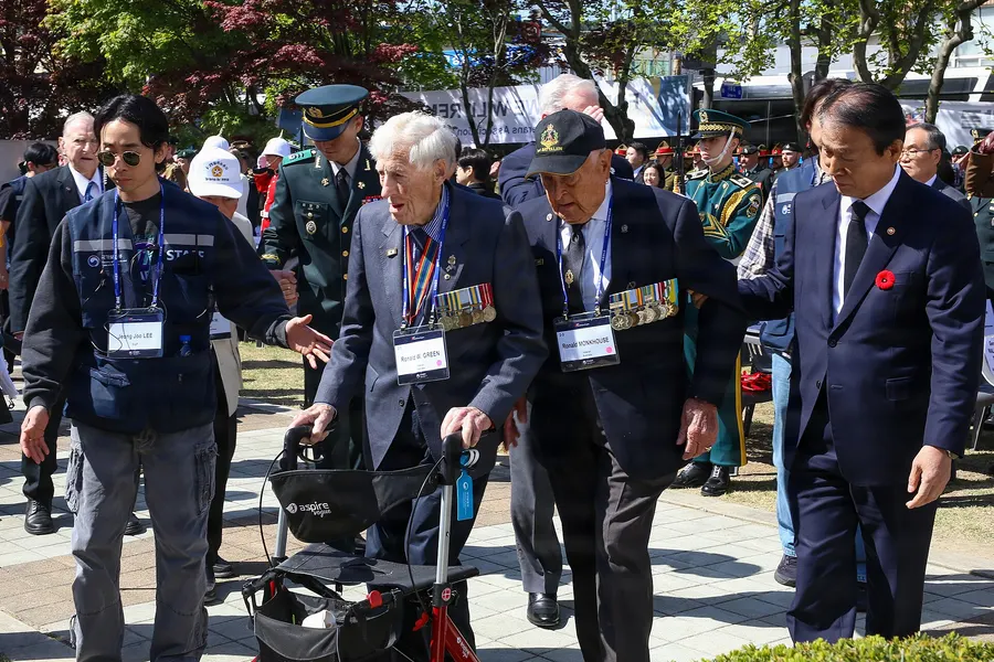 Veterans and UN Command personnel at a commemoration of the Battle of Kapyong in South Korea.