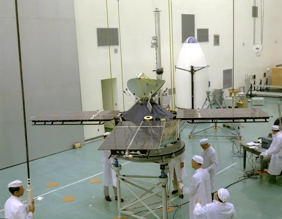 Mariner 4 being prepared for a weight test before its launch, November 1963.