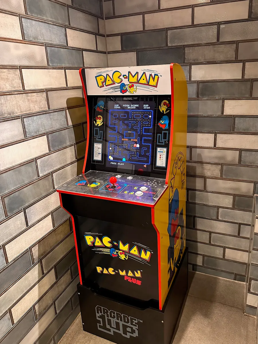 A Pac-Man arcade machine