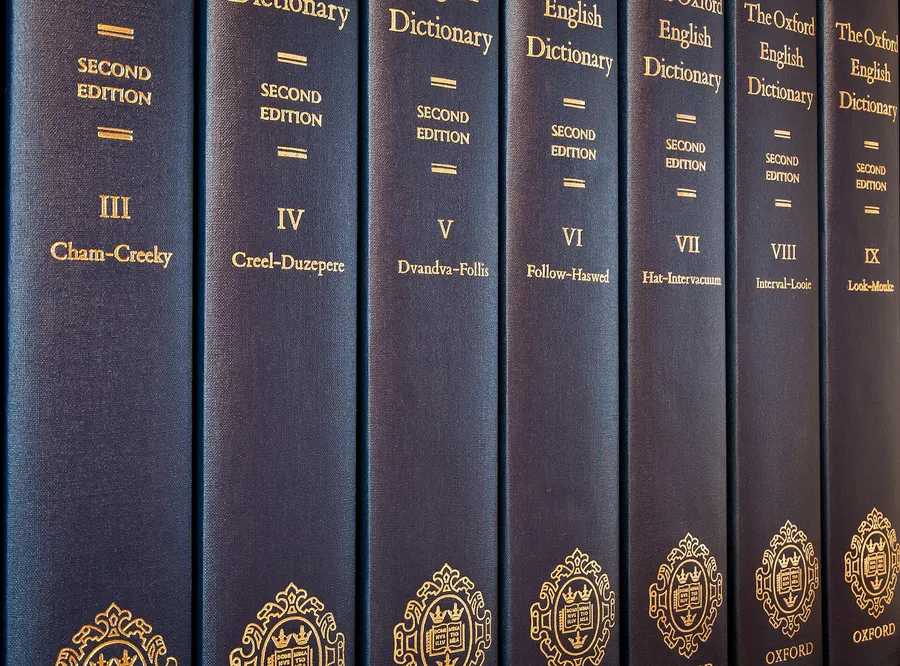 Volumes of the second edition of the Oxford English Dictionary.