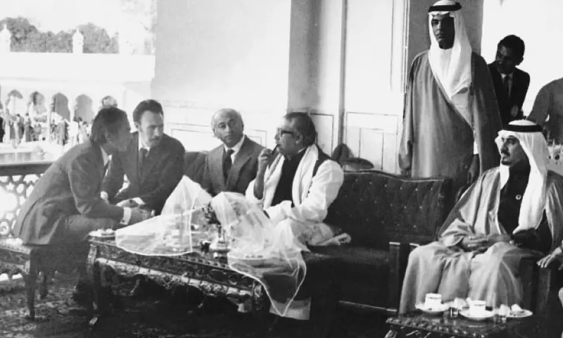 Leaders of Algeria, Pakistan, Bangladesh and Saudi Arabia at the Shalimar Gardens in Lahore during the Islamic summit, February 1974.