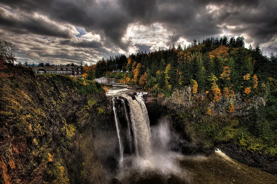 Snoqualmie Falls in Washington State, seen in the opening titles of Twin Peaks.