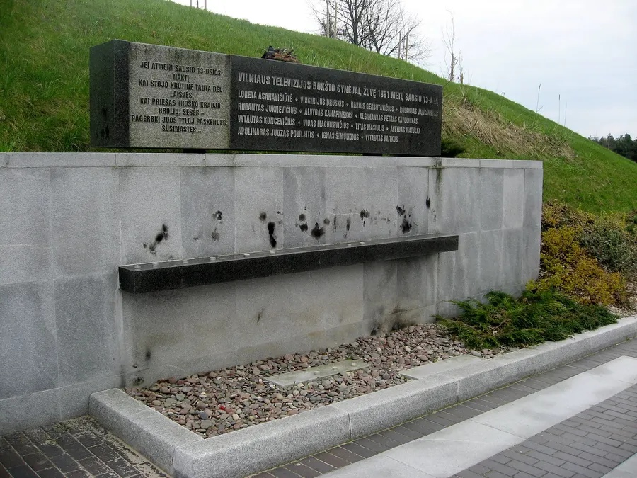 The memorial to the victims of 13 January 1991 beside the Vilnius television tower.